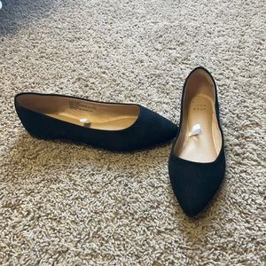 Never worn pointed black flats!